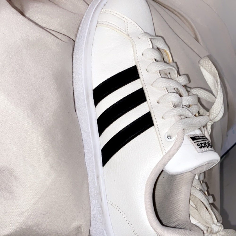 Adidas Cloudfoam Advantage Stripe Women's Shoes